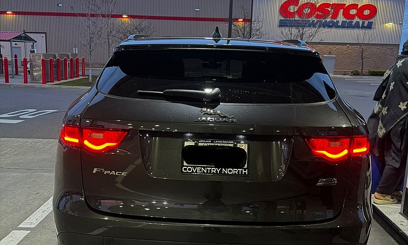 Jaguar F-Pace R-Spor...