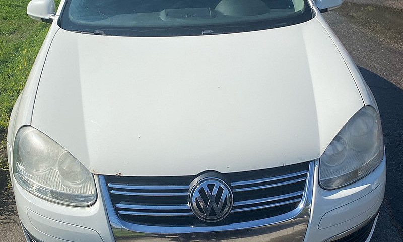 2008 Volkswagen Jett...