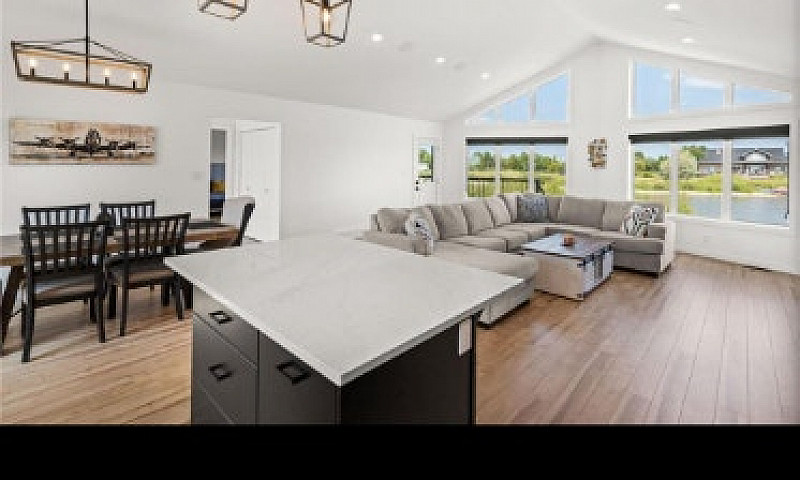 Brand New 3 Bed 2 Ba...