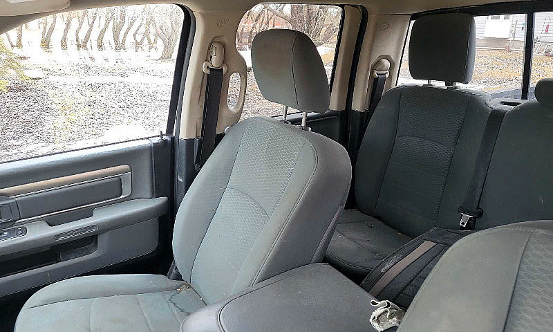 2015 Ram 1500 4X4...