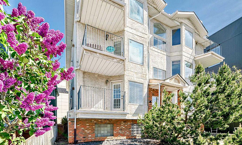 Amazing Apartment Wi...