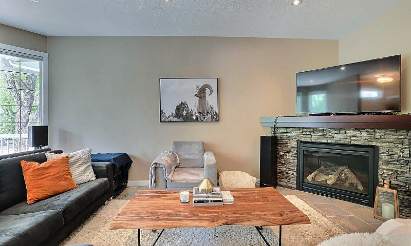 Open House: Saturday...