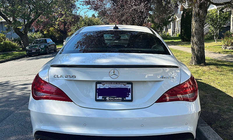 2014 Mercedes-Benz C...