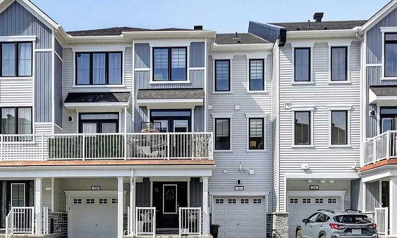 Executive 2-Bedroom ...