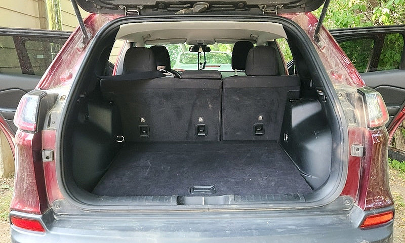 2019 Jeep Cherokee ...