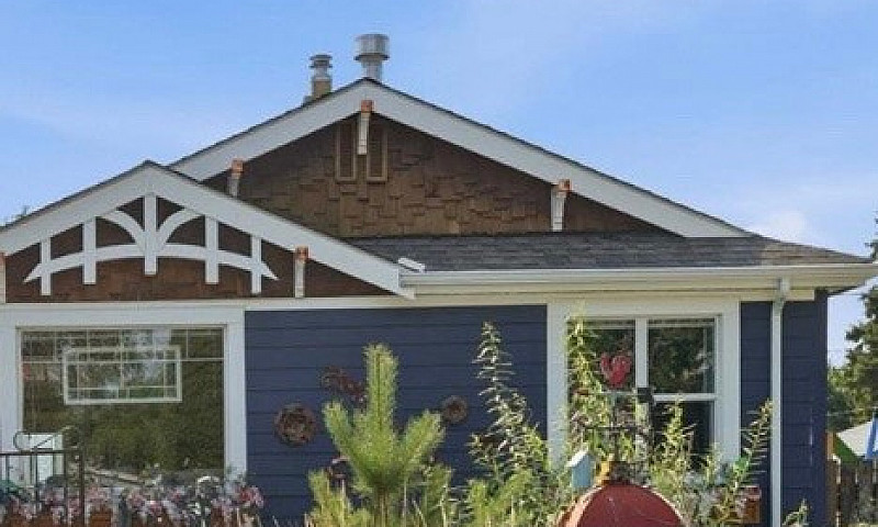  Stylish Bungalow Wi...