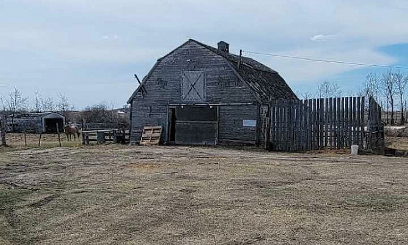 Acreage By Ituna Sk...