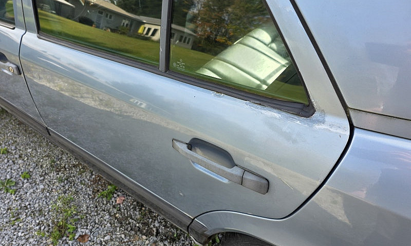 1987 Mercedes 300D...