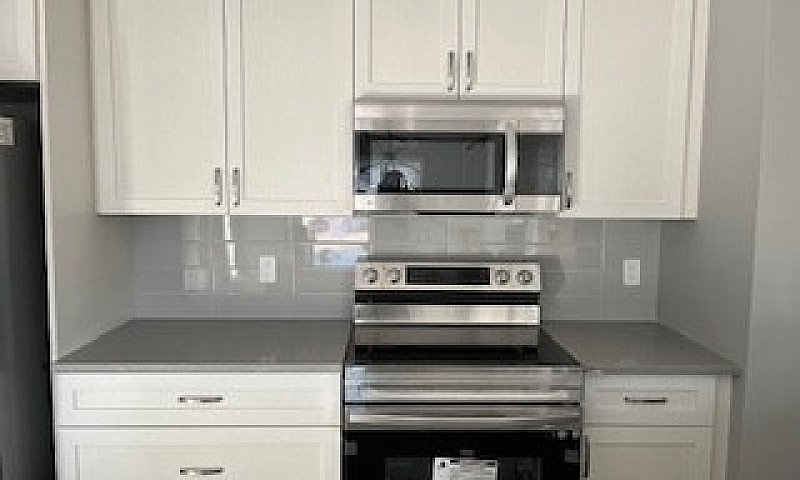1/2 Duplex For Rent...
