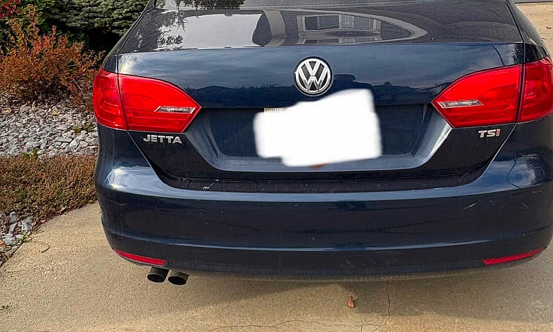 2014 Volkswagen Jett...