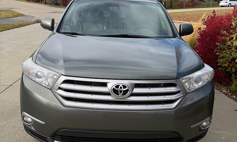 Toyota Highlander Li...