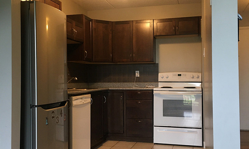 1 Bedroom For Rent...