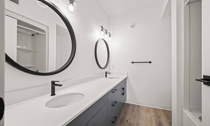 Luxury 2 Bed 2 Bath ...