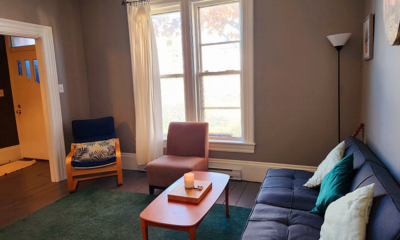 Large 3 Bedroom Down...