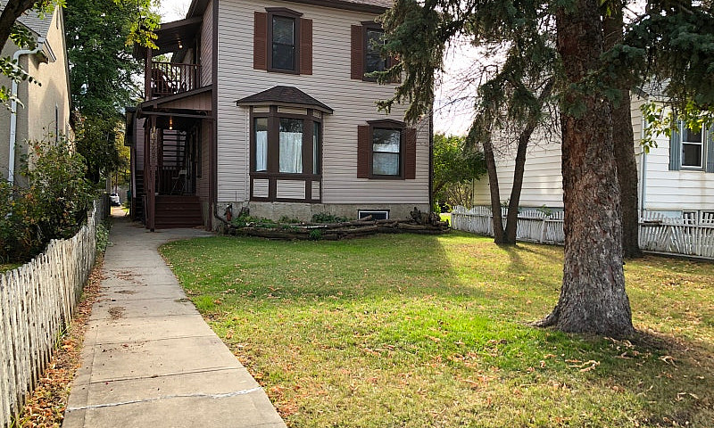Strathcona 2 Bedroom...