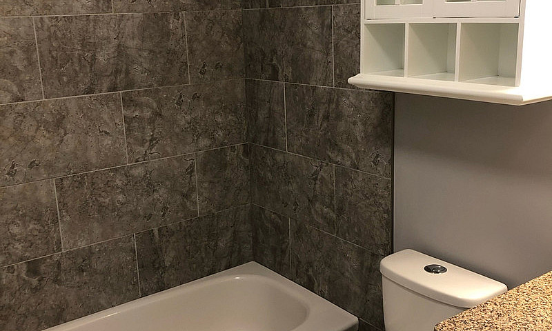 2 Beds 2 Baths 2 Off...