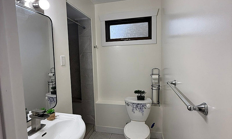  2 Bedroom Ground Fl...