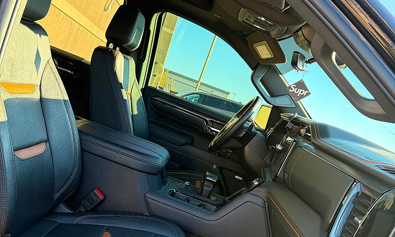 2025 Gmc Sierra 1500...