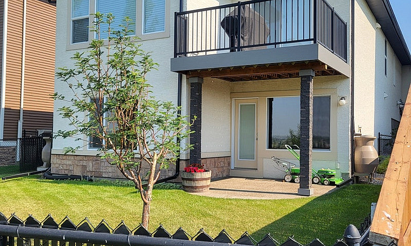 | Walkout Bungalow I...