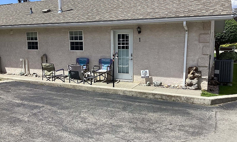 Condo For Sale In Cr...