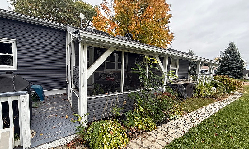 Updated 1-Bedroom In...