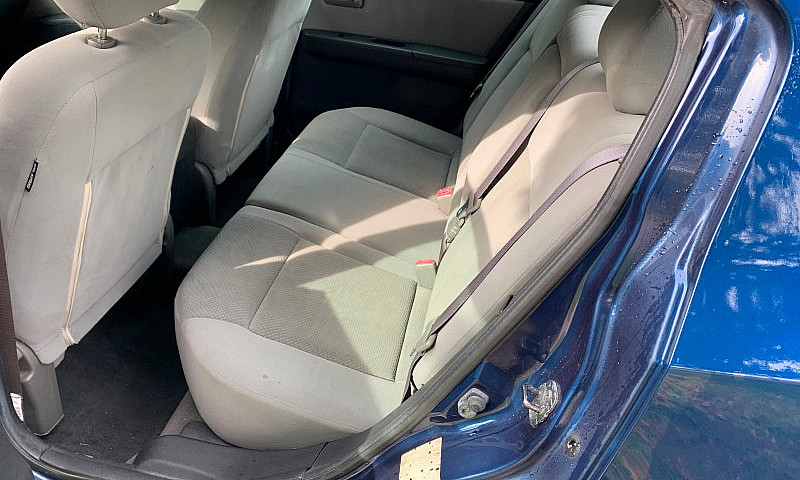 Nissan Sentra 2010 A...