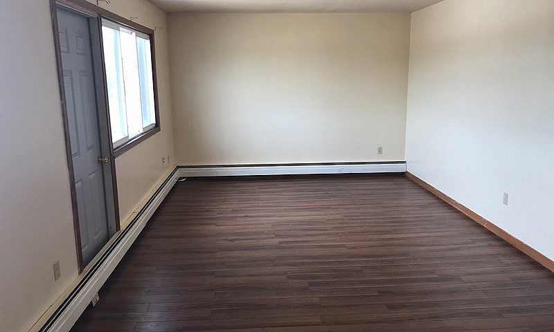 2 Bdrm Apartment In ...