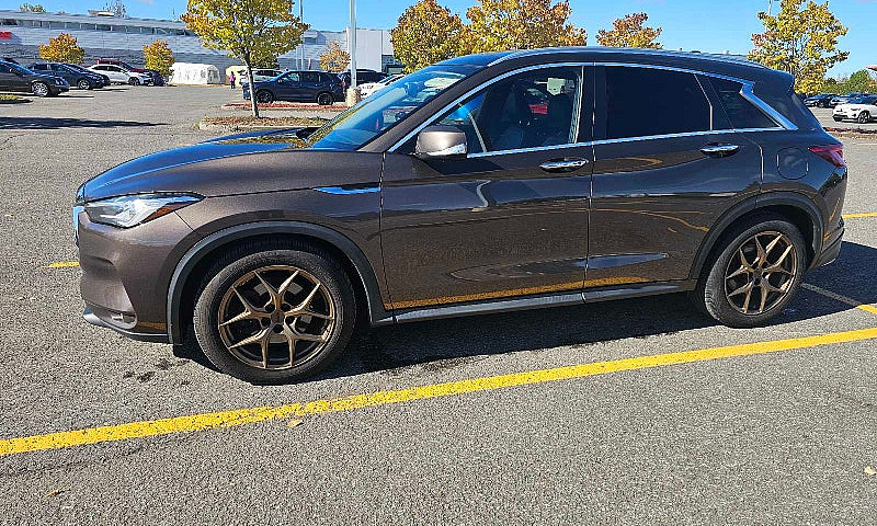 Infiniti Qx50...