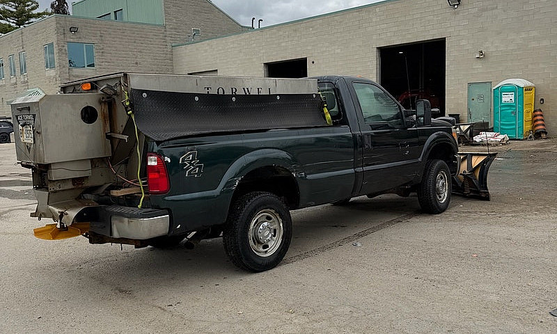 2013 Ford F250 Plow ...