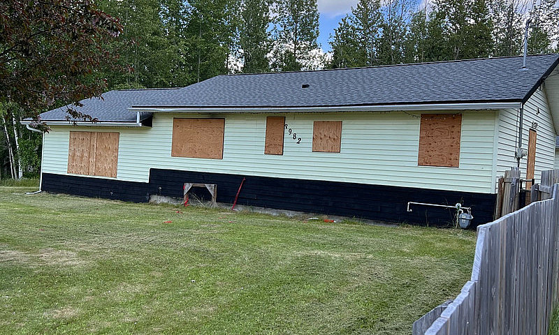 Smoke/Fire Damaged H...