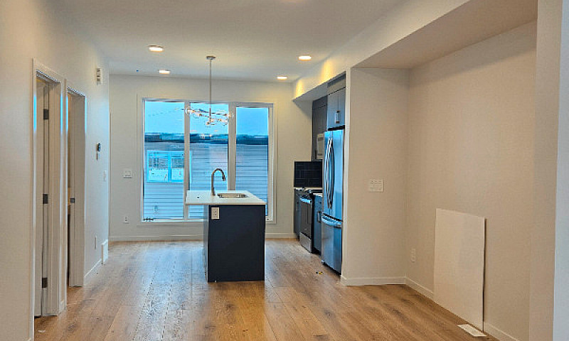 New Built 3 Bed  2.5...