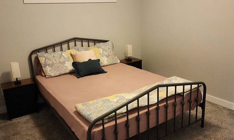 2-Bedroom Fully Furn...