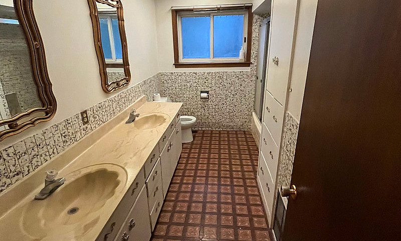 3 Bedroom 2 Washroom...