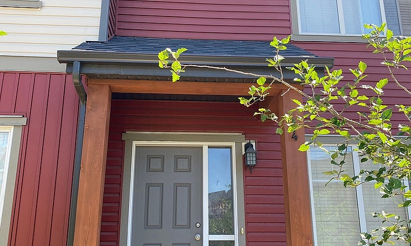 3 Beds 2.5 Baths - T...