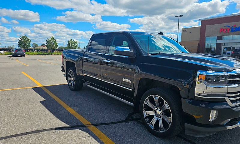 2017 Chevrolet Silve...