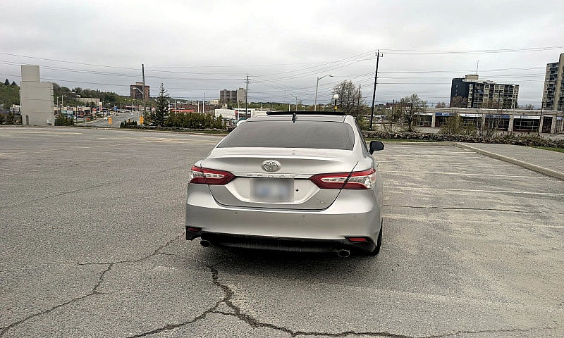 2018 Toyota Camry Xl...