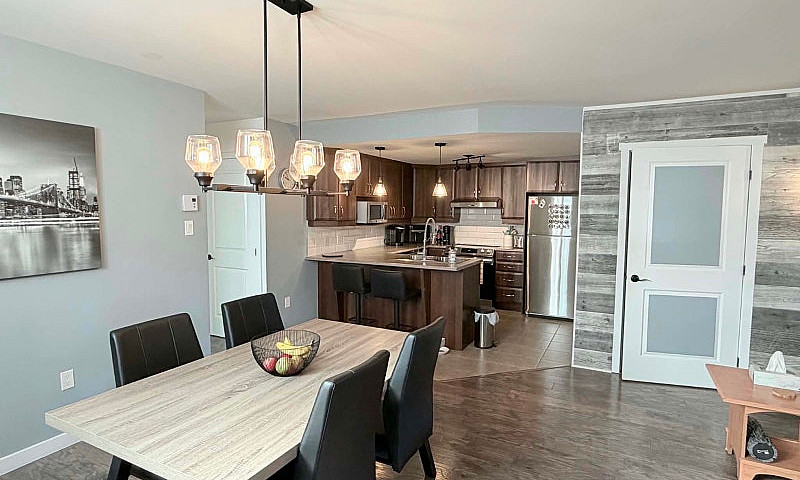 2 Bedroom Apartment ...