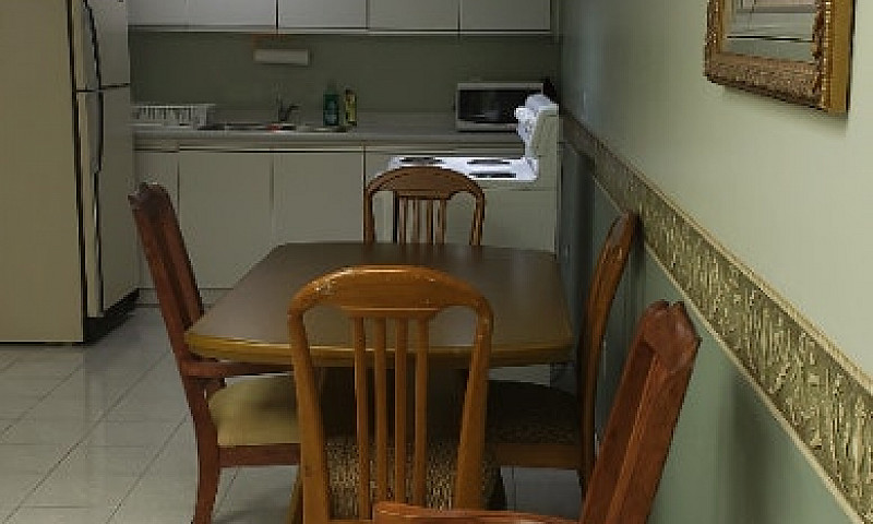 1 Bedroom Basement A...