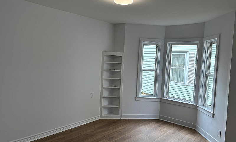 2 Bedroom Apartment ...