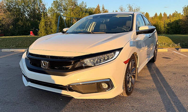 2019 Honda Civic Tou...