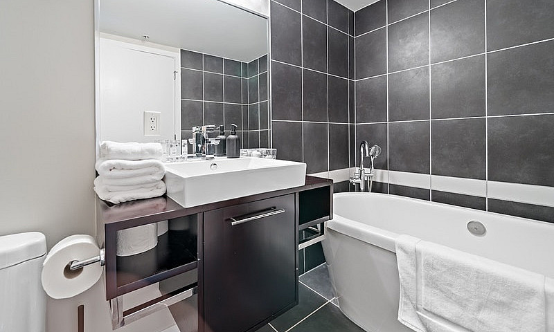 Modern And Spacious ...