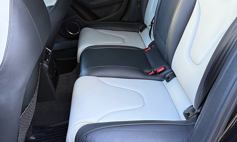 2015 Audi S4 Technik...