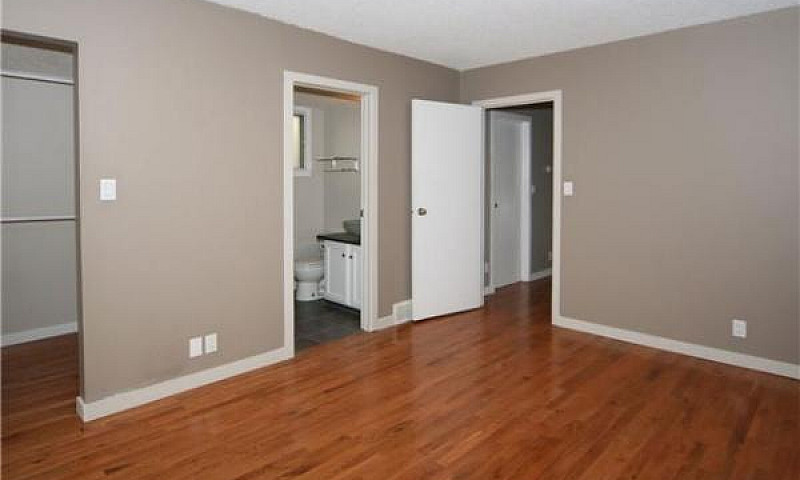 Glendale 3 Bdrm Two-...