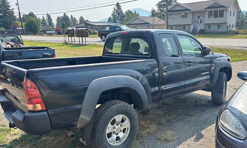 Toyota Tacoma Access...