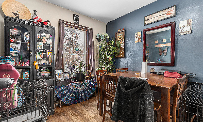 413 Wellington Stree...