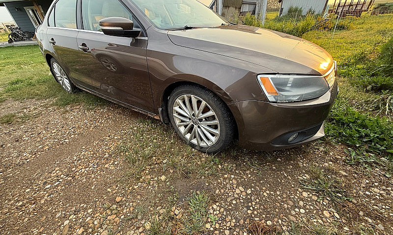 2011 Volkswagen Jett...