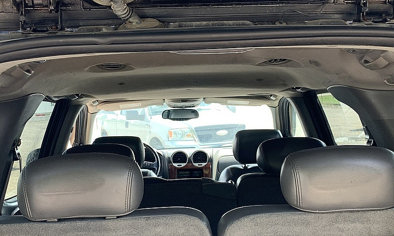 2004 Gmc Envoy...