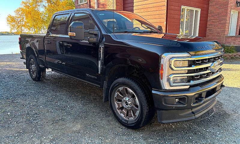 Ford F250 King Ranch...