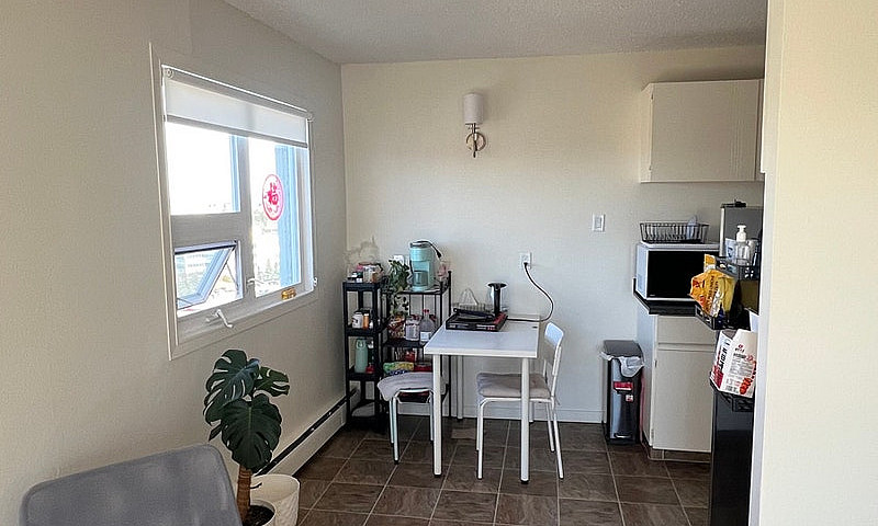 2B1B Unit Near Uofc ...
