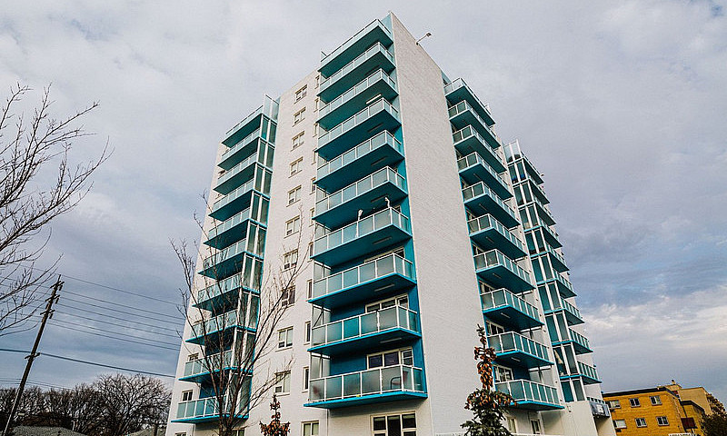 Sublet Large 1 Bedro...